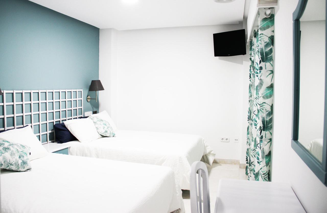 Hugo Beach Hotel & Apartments Gandía Esterno foto